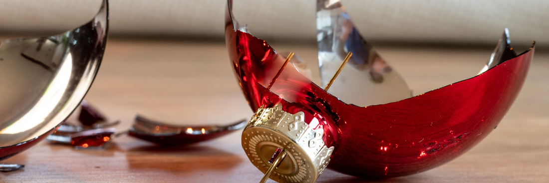 Gefahren durch die Weihnachtsdekoration – darauf solltest du mit Hund achten